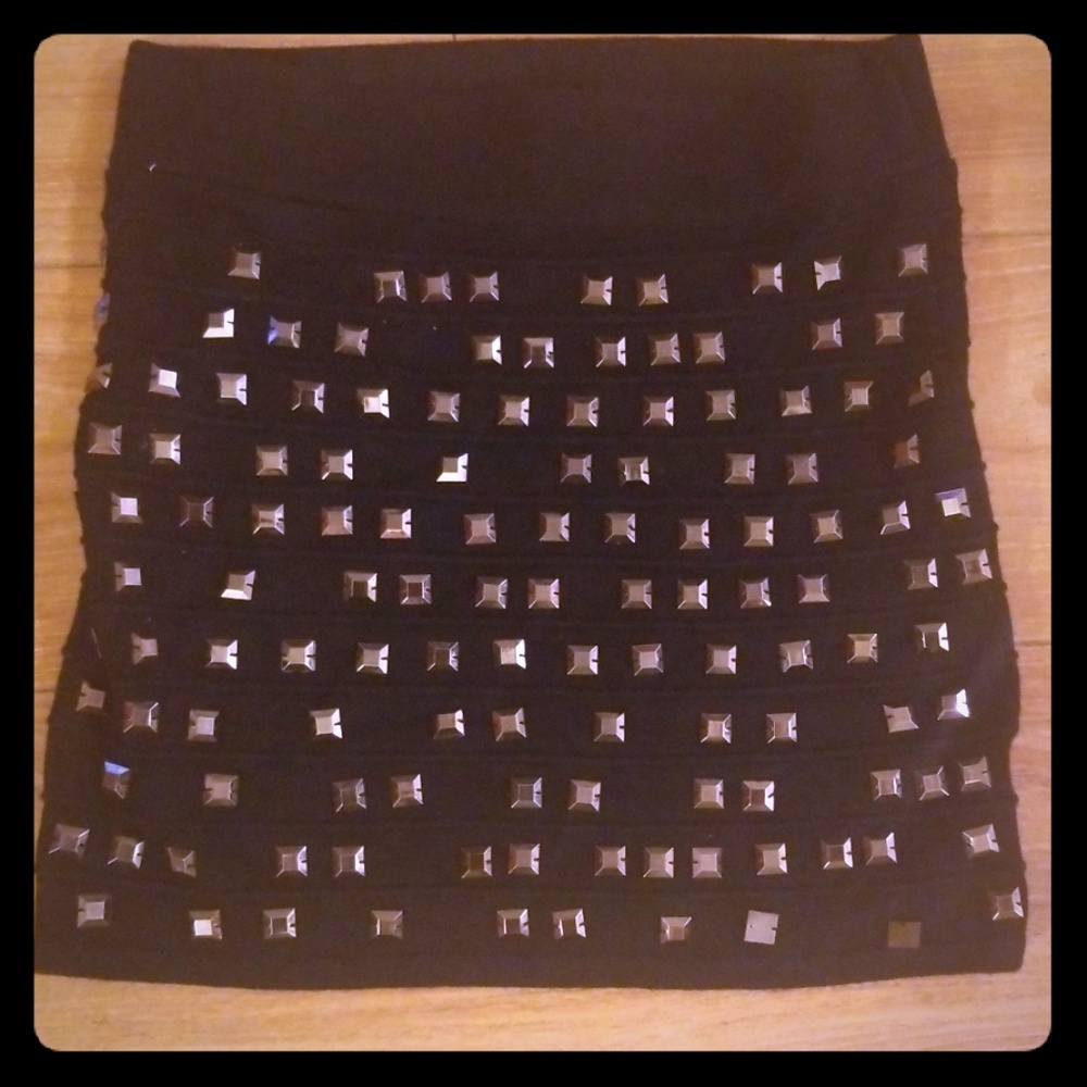 Mini Skirt - Black w/ silver design